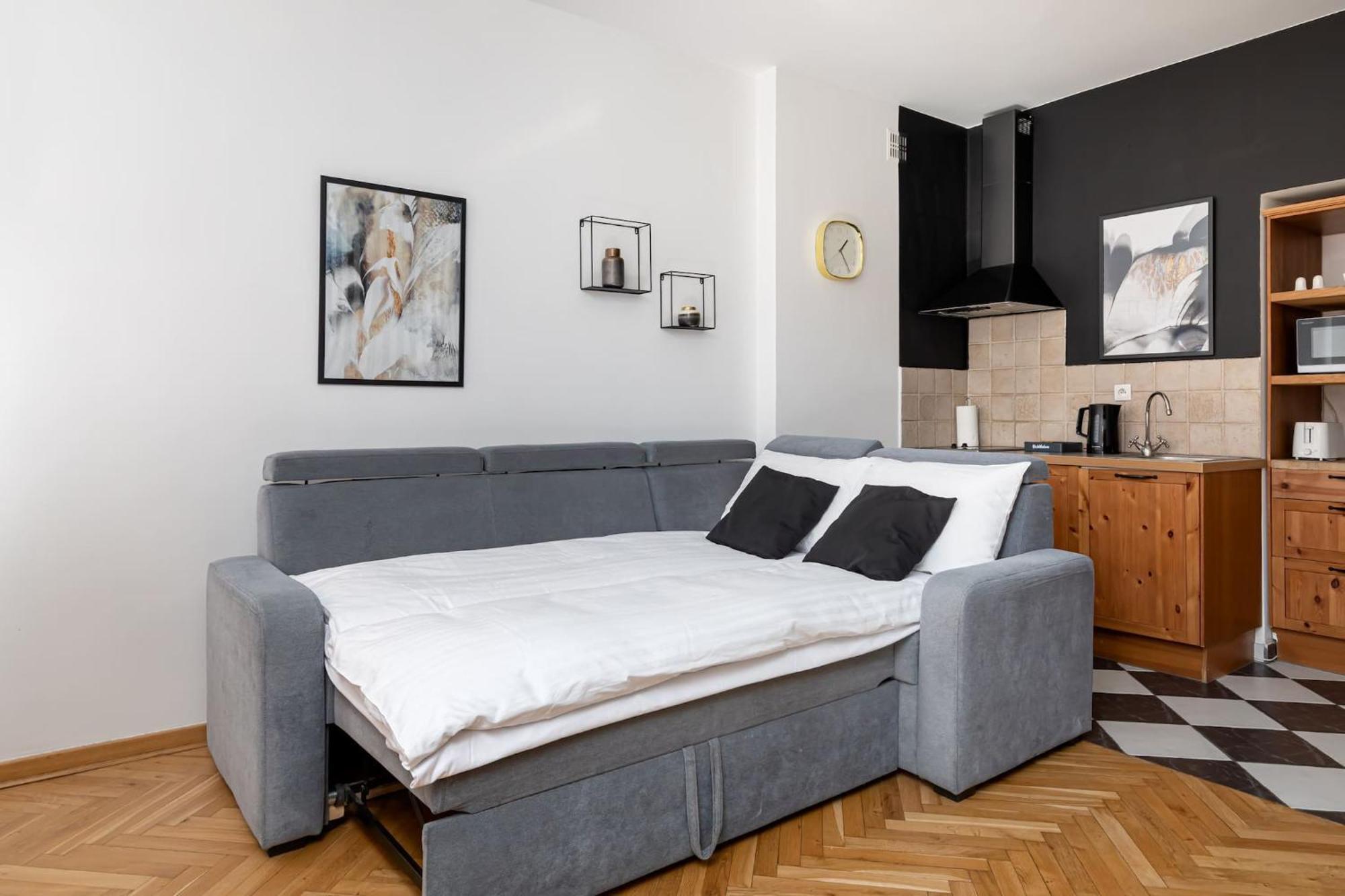 Fashioned Apartment Rycerska By Noclegi Renters Warsaw Ngoại thất bức ảnh