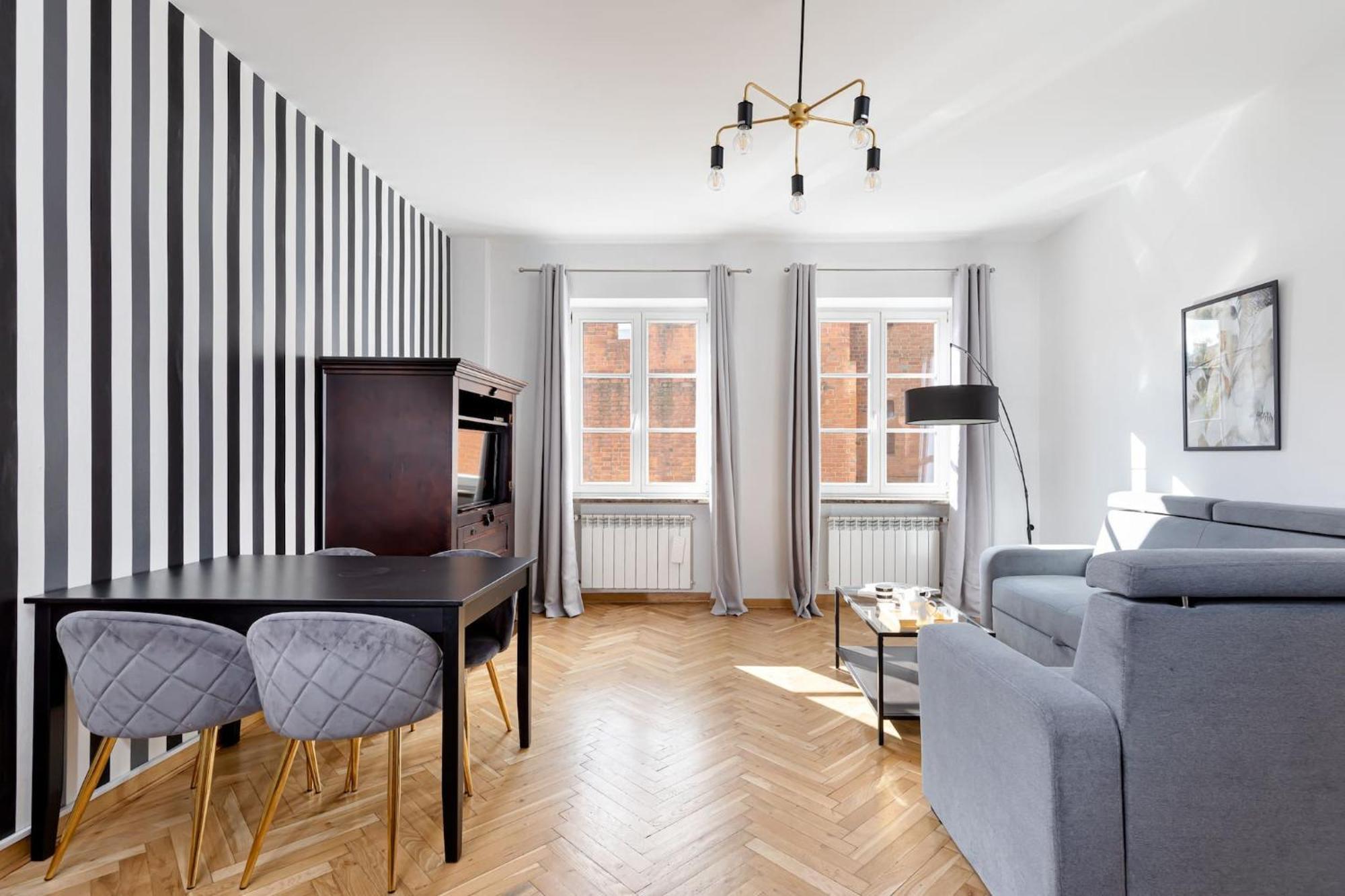 Fashioned Apartment Rycerska By Noclegi Renters Warsaw Ngoại thất bức ảnh